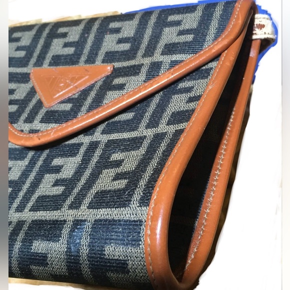 Fendi Vintage Zucca Convertible Clutch Crossbody Shoulder Handbag Small - Picture 10 of 16